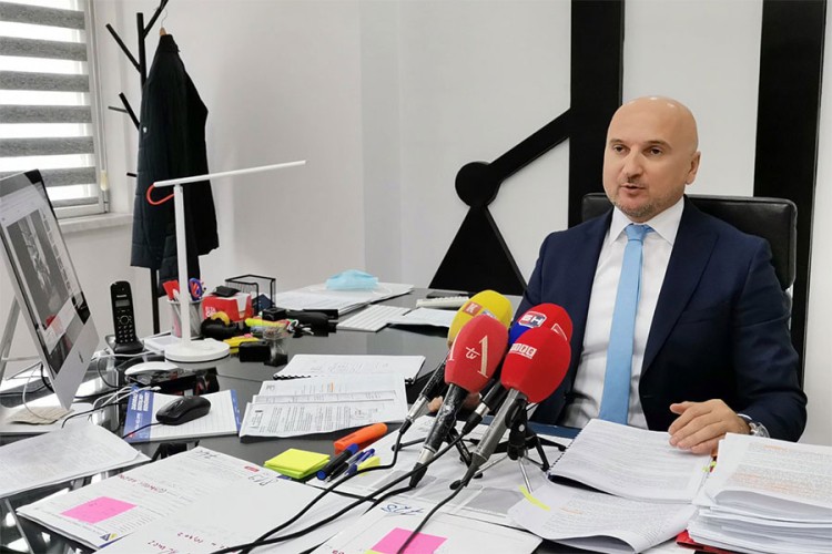 Advokat: Direktor dobojske bolnice Mladen Gajić nije kriv, nema osnova za pritvor
