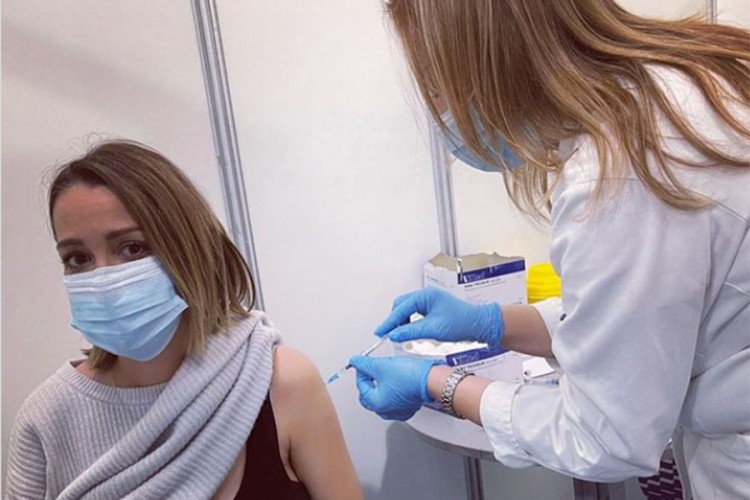 Antivakseri napali trudnu Marijanu Mićić jer se vakcinisala
