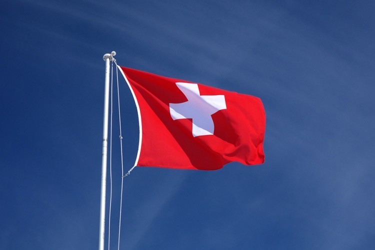 Švajcarska osudila prijetnje Ambasadi Srbije u Bernu