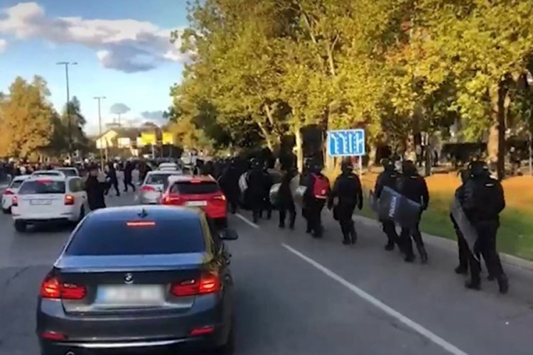 Tokom protesta u Sloveniji privedeno 17 osoba
