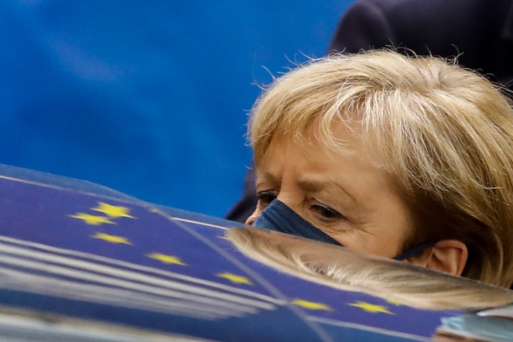 Merkelova na posljednjem samitu EU: "Bez Angele kao Pariz bez Ajfelovog tornja"
