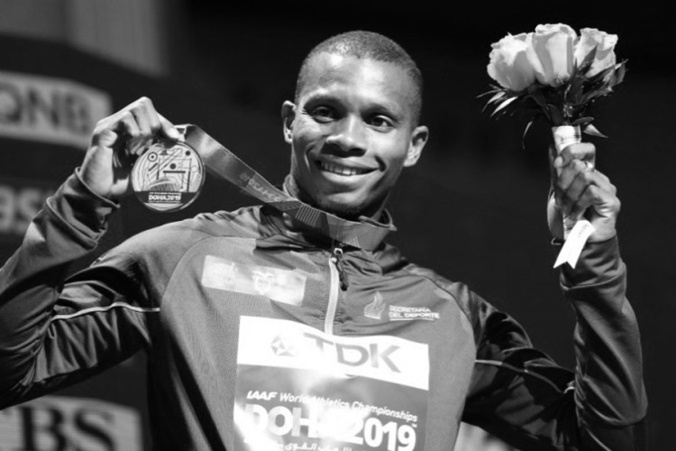 Ubijen sprinterski šampion, učesnik OI