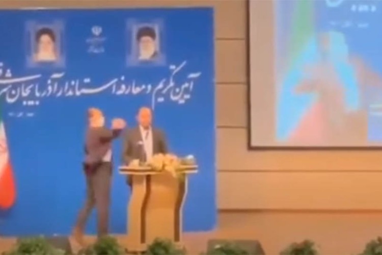 Iran: Novi guverner ošamaren dok je držao govor