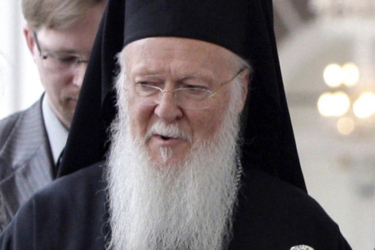 Vaseljenski patrijarh Vartolomej izašao iz bolnice