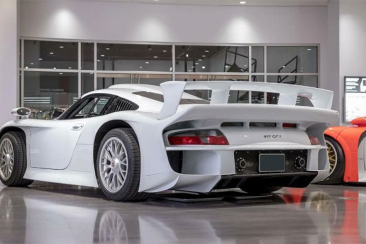 Na prodaju Porsche po cijeni od 10,55 miliona dolara