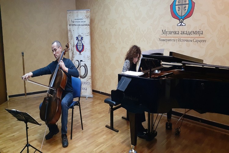 Održan koncert muzičkih umjetnika iz Beograda