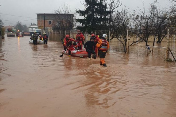 Vlada FBiH: Civilna zaštita zadužena da prati stanje ugroženosti od poplava
