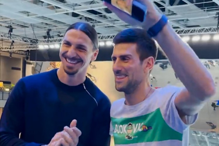 Đoković pustio muziku, a Ibrahimović se nasmijao, sjajan snimak iz Torina
