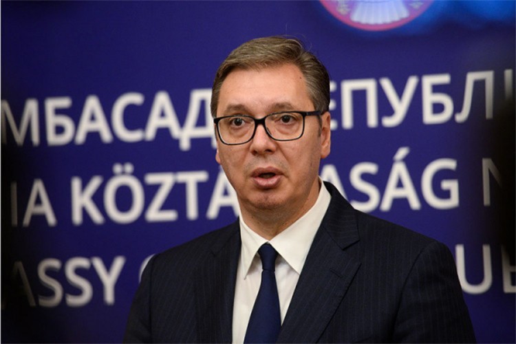 Vučić: Srbija mora da vodi samostalnu politiku