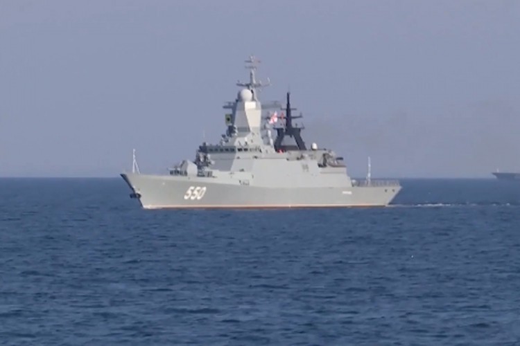 Ruska mornarica prati kretanje američkog raketnog razarača