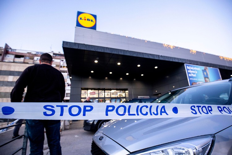 Detalji zločina u Splitu: Ubo ženu 15 puta dok je slagala policu