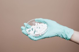 Fajzerov antikovid lijek odobren za starije od 18 godina u Britaniji