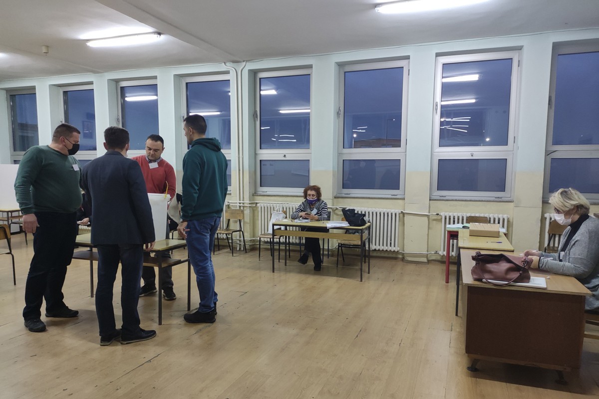 Otvorena sva biračka mjesta u Prijedoru