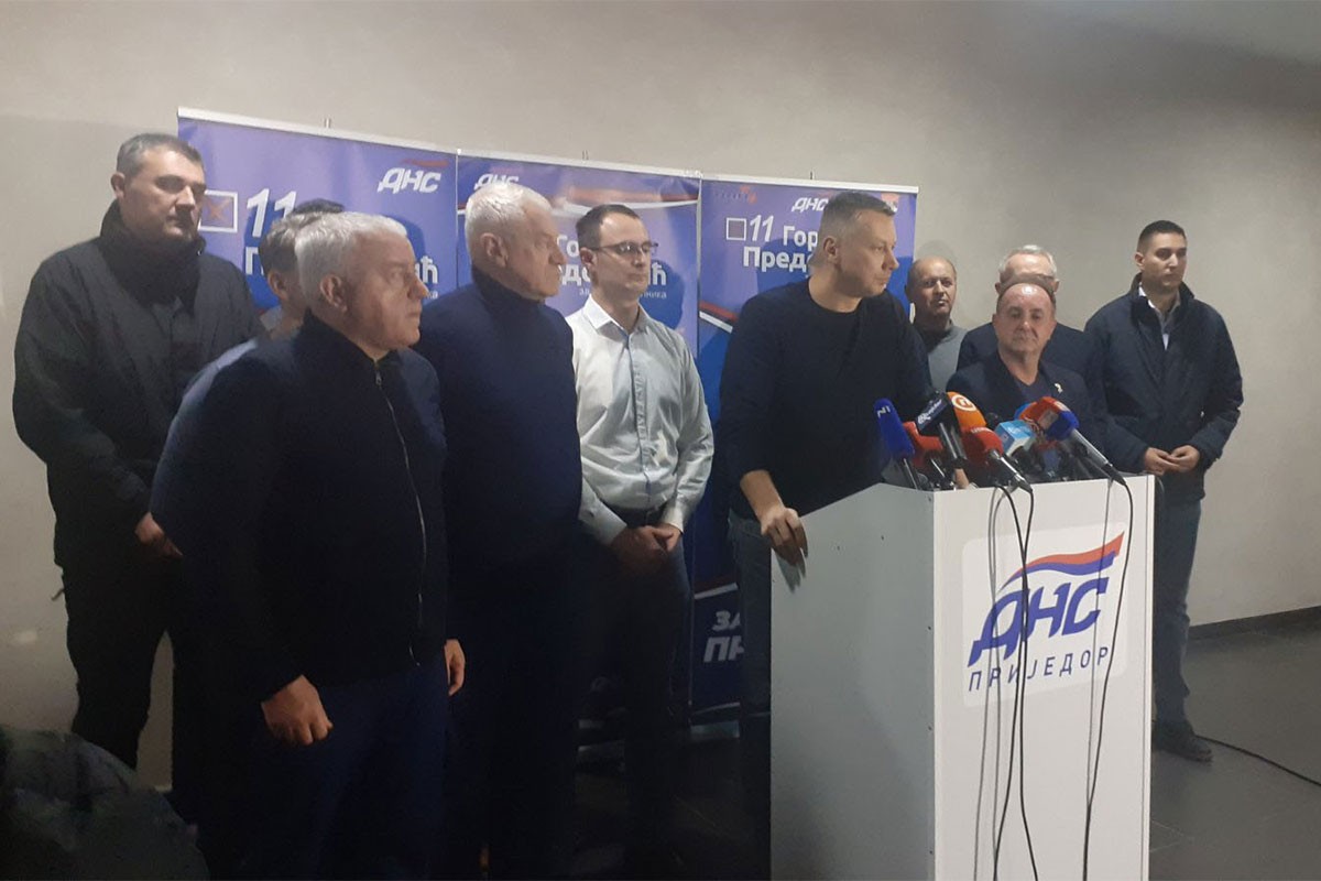 Opozicija priznala poraz: "Čestitamo Javoru na pobjedi"
