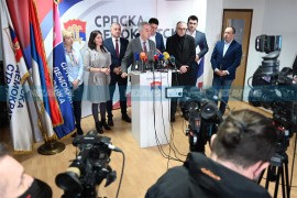Šarović nakon sastanka sa PDP: Uskoro dogovor oko kandidata za izbore