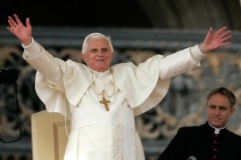 Bivši papa priznao lažnu izjavu tokom istrage o seksualnom zlostavljanju