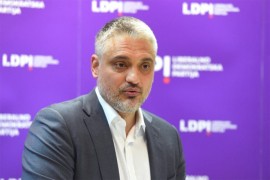 Čedomir Jovanović optužen za incident sa fizioterapeutom