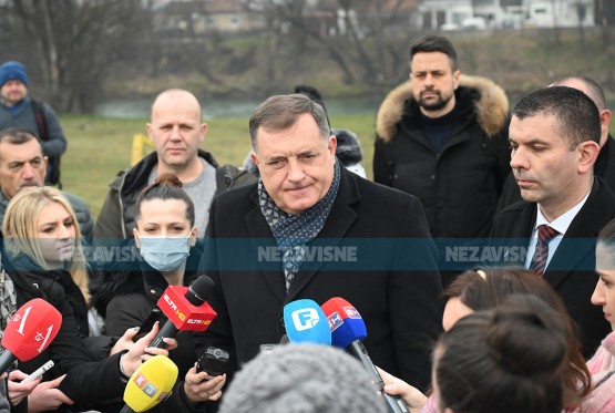Dodik: Spremno pet miliona za most u Česmi, nisu riješeni imovinsko-pravni odnosi