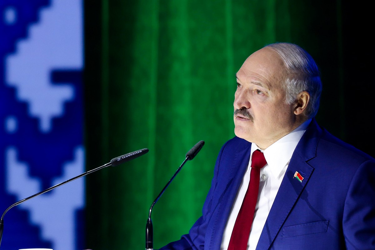Lukašenko: Morao sam da pijem s Jeljcinom i Nazarbajevim