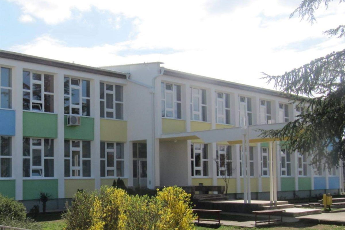 Školski odbor obustavio postupak protiv nastavnika u Bileći
