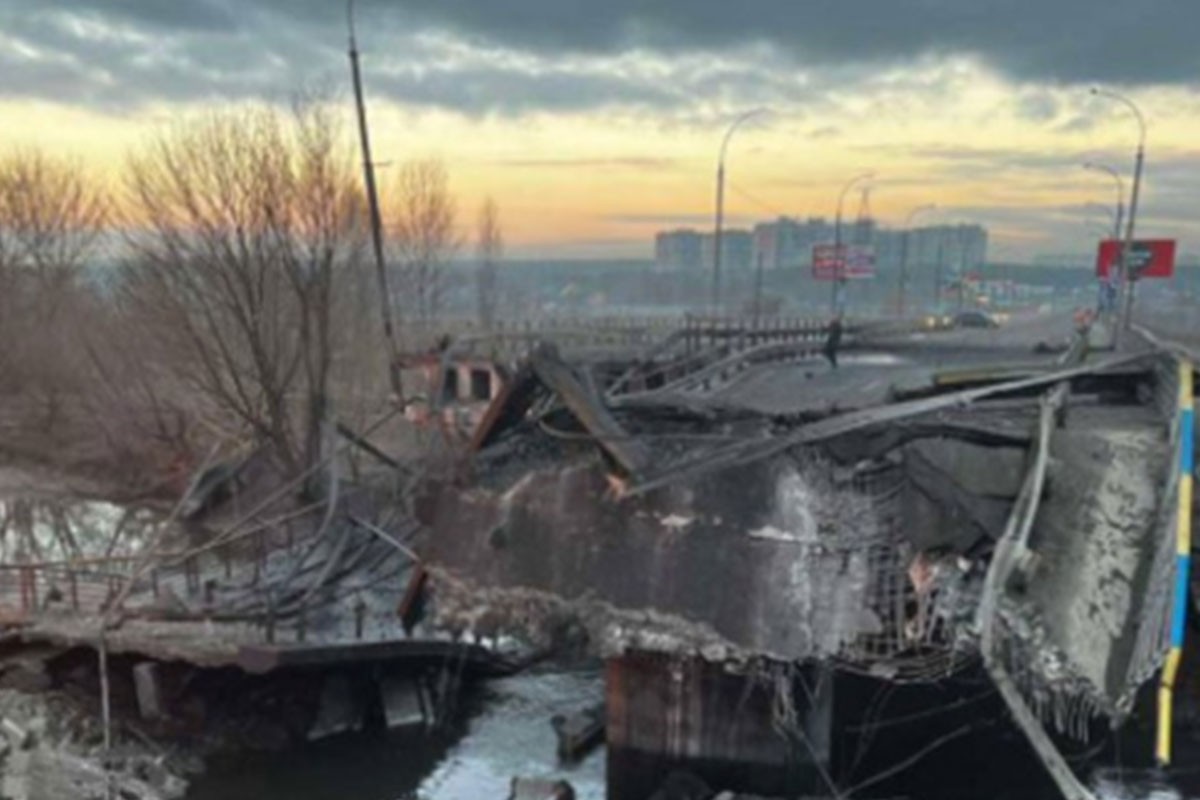 Mediji: U blizini Kijeva tri mosta dignuta u vazduh