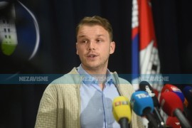Stanivuković: Prevoznici ucjenjuju grad i građane