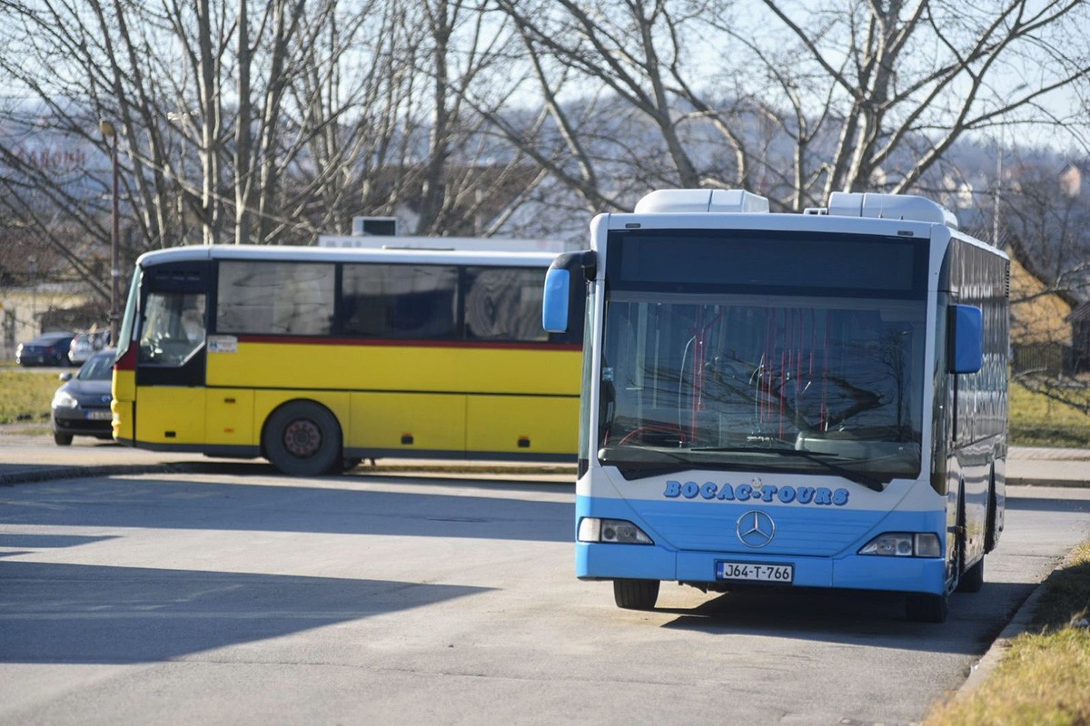 Banjalučki prevoznici zaustavljaju autobuse na pet minuta
