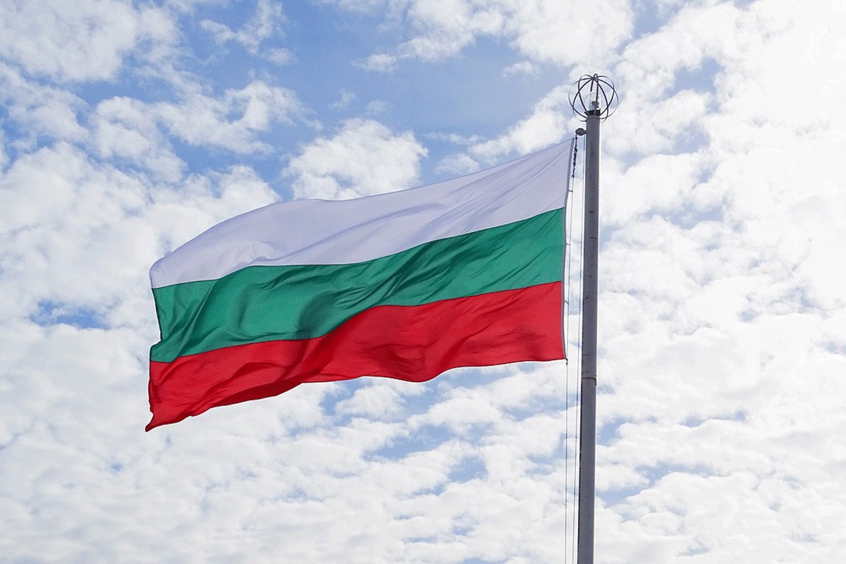 U Bugarskoj ogromni redovi za ulje, čovjek preminuo čekajući