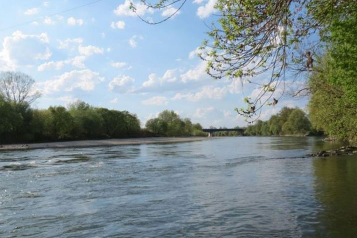 U rijeci Savi pronađeno tijelo žene zakačeno za čamac