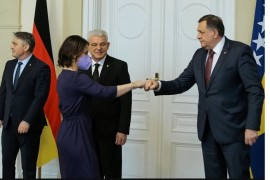 Berbokova zahvalila Dodiku: Bilo bi dobro da ostanemo u kontaktu