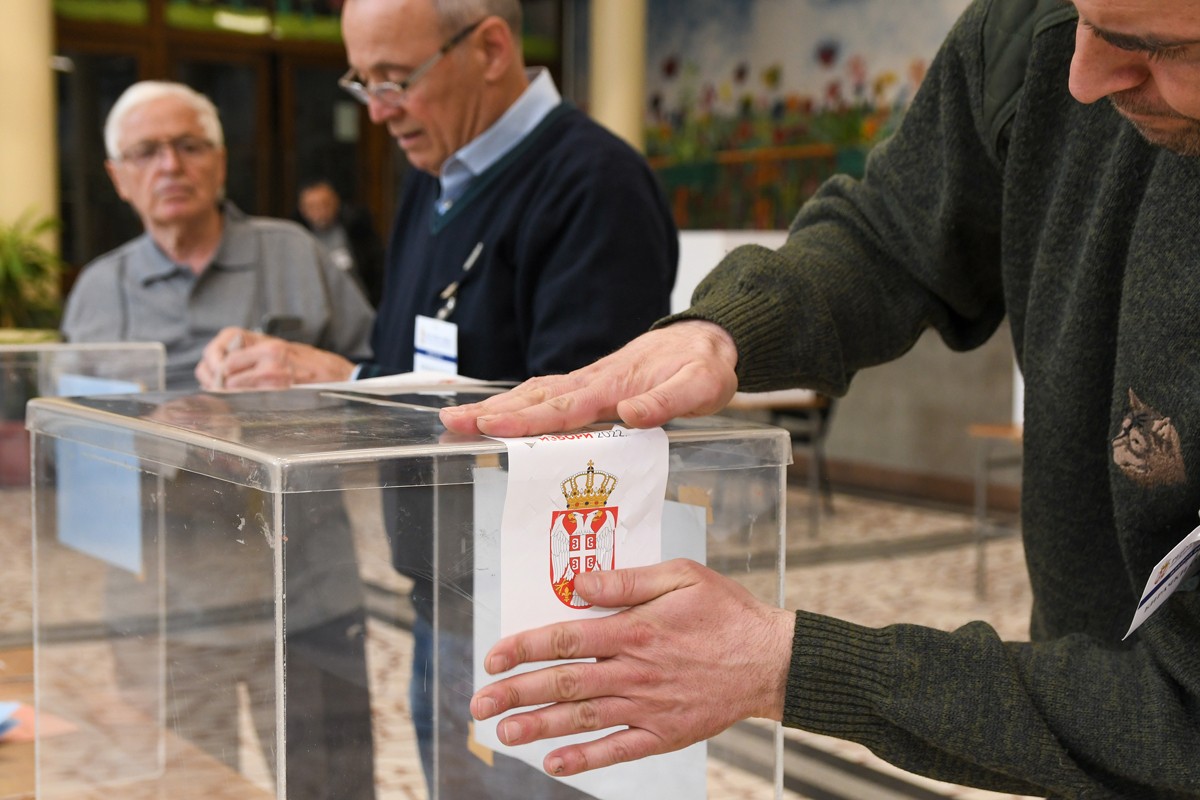 RIK saopštio preliminarne rezultate: Poznato kako je glasala Srbija