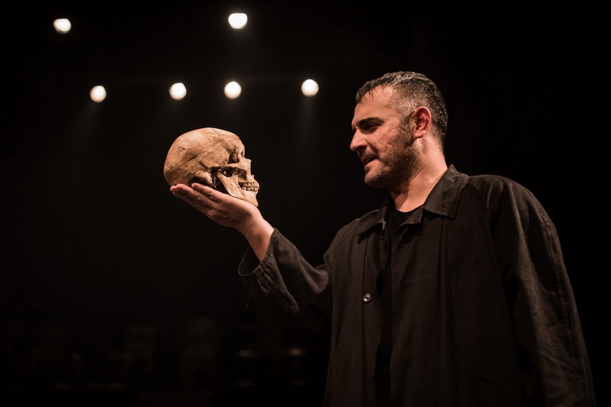 Tuzlanski "Hamlet" u Narodnom pozorištu Sarajevo