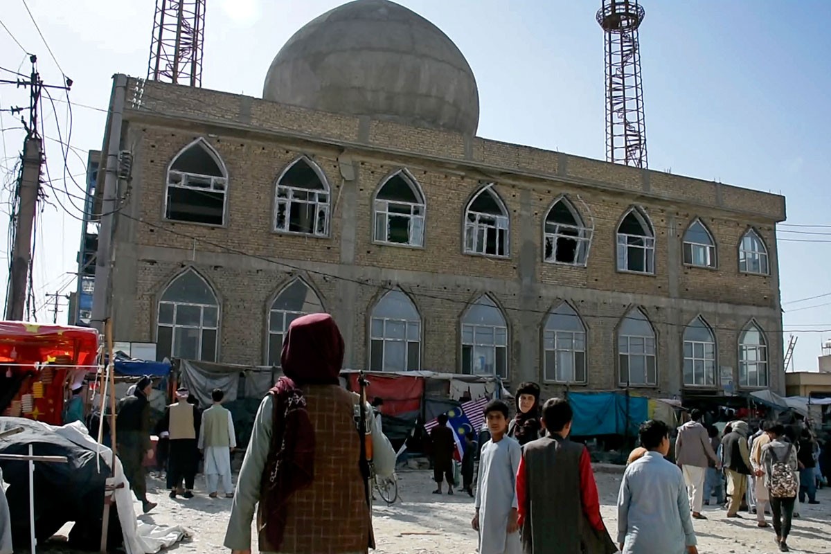 Eksplozija u džamiji u Avganistanu, desetine mrtvih