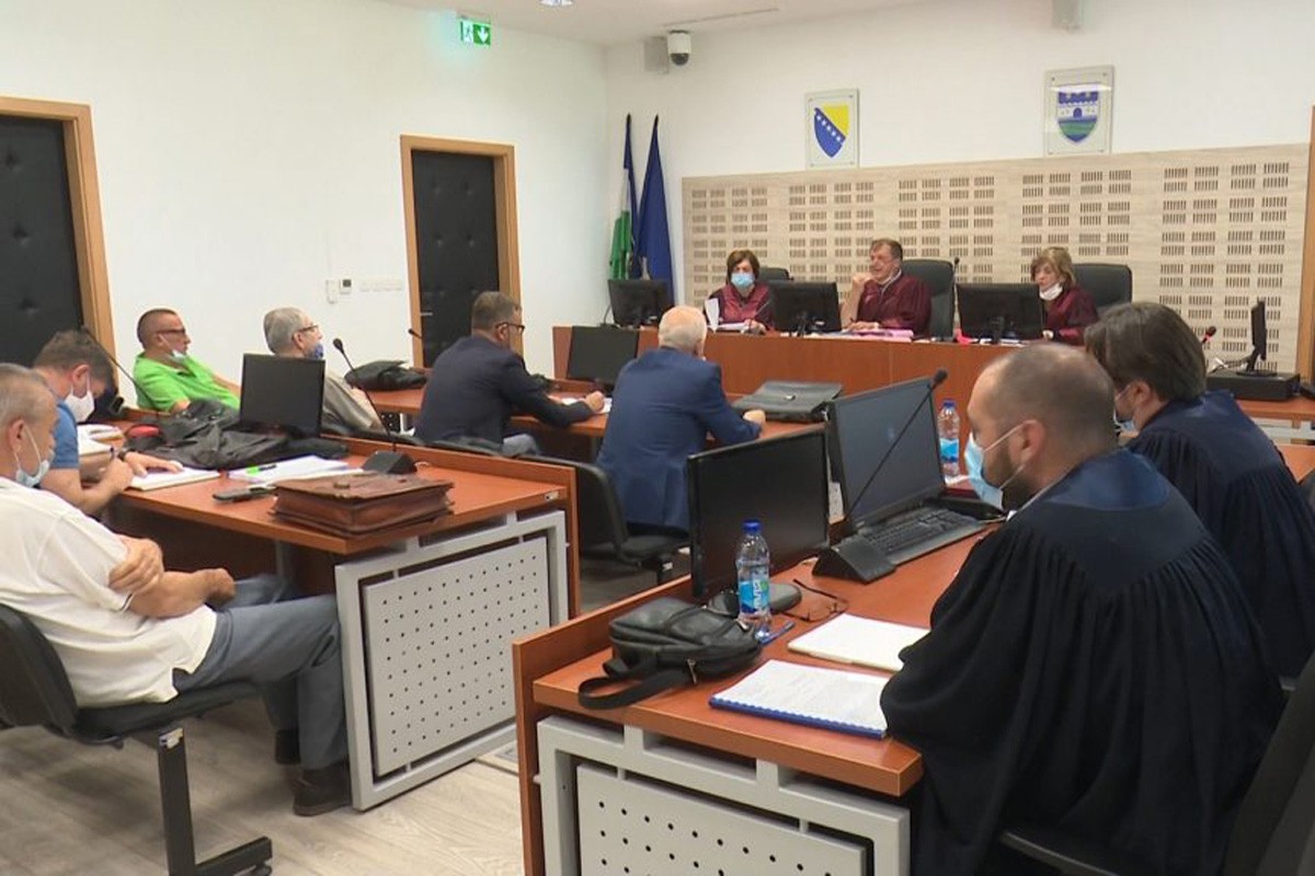 Suđenje bivšim i sadašnjim rukovodiocima "Unsko sanskih šuma" vraćeno na početak