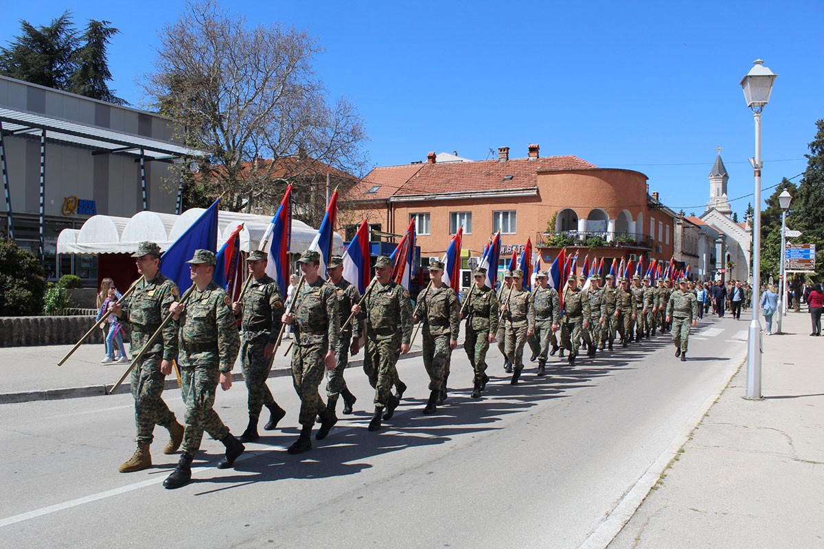 Tri decenije Vojske Srpske: Iz njihovih redova se stvarala Republika
