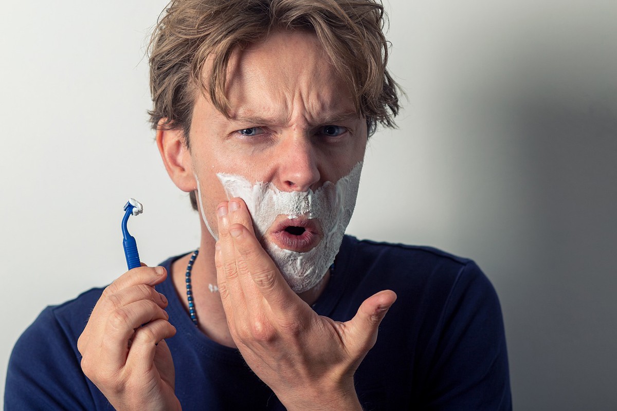 Kako djeluju proizvodi za njegu nakon brijanja i zašto ih koristimo