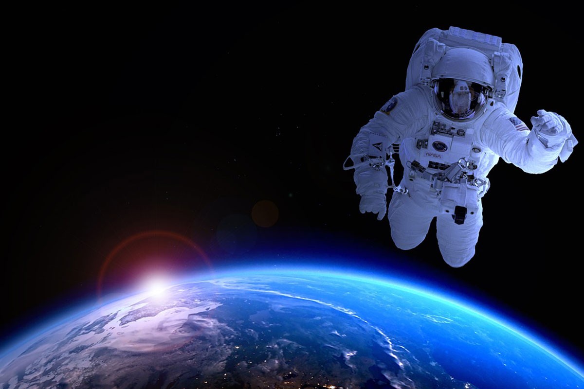 Lutke astronauti mjere zračenje oko Mjeseca