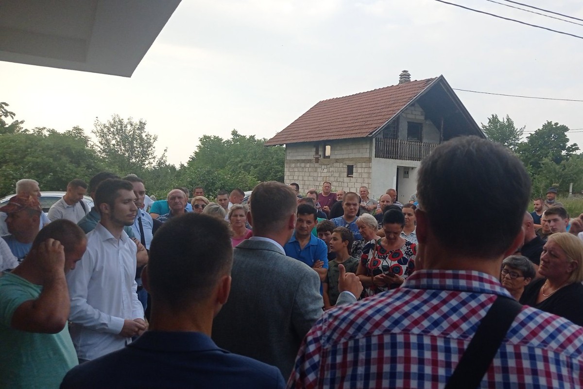 Stanivuković u Donjim Kolima: Radovi na vodovodnoj mreži u avgustu
