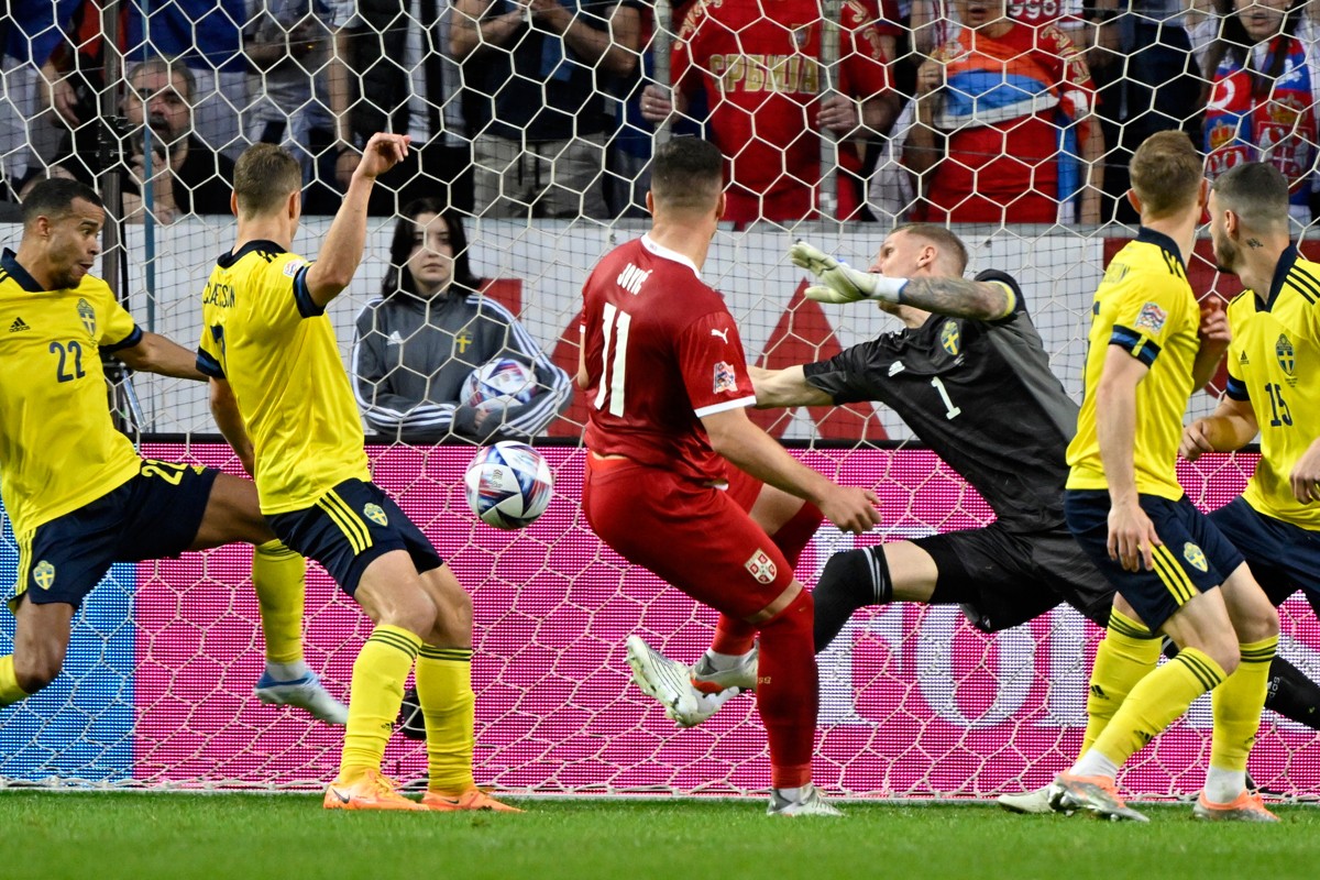Srbija nadigrala Švedsku, Luka Jović za pobjedu