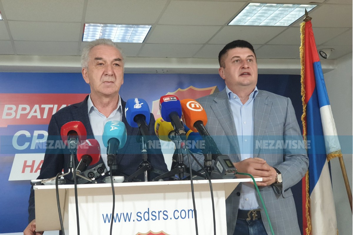 Šarović: Dodik je u Briselu podlegao pritiscima