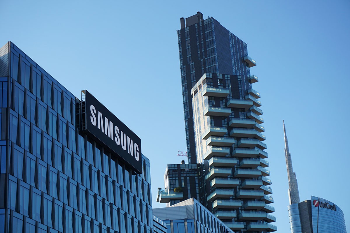 Samsung u problemu zbog velikog broja neprodatih telefona