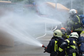 Usporeno odvijanje saobraćaja zbog zapaljene cisterne kod Mrkonjić Grada