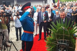 Položeno cvijeće i služen parastos stradalim Srbima iz Podrinja