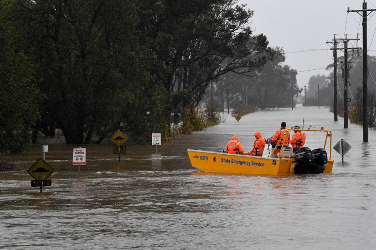 Poplavljeni dijelovi Sidneja, građani se evakuišu