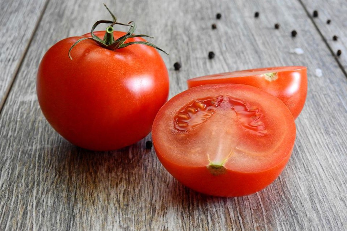 Napravite mljeveni paradajz bez kuvanja i konzervansa