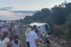Prevrnuo se autobus iz Srbije, najmanje 10 povrijeđeno