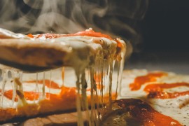 Najskuplja pica na svijetu košta 12.000 dolara, evo od čega se priprema