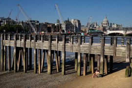 Londonska kompanija zabranila potrošačima zalivanje crijevom
