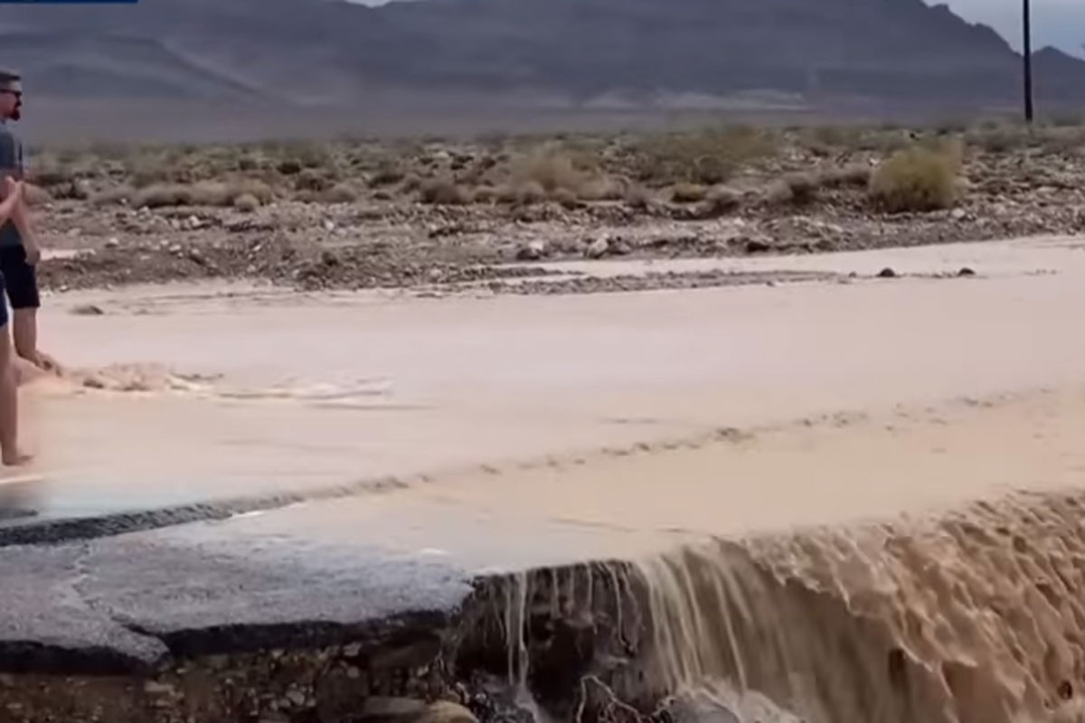 Poplavljena Dolina smrti, bujice u "zemlji ekstrema" jednom u 1.000 godina
