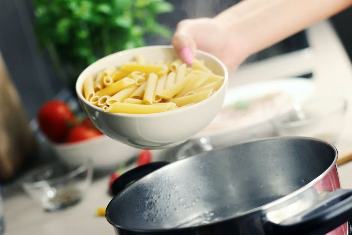 Trikovi i savjeti kako spriječiti lijepljenje tjestenine